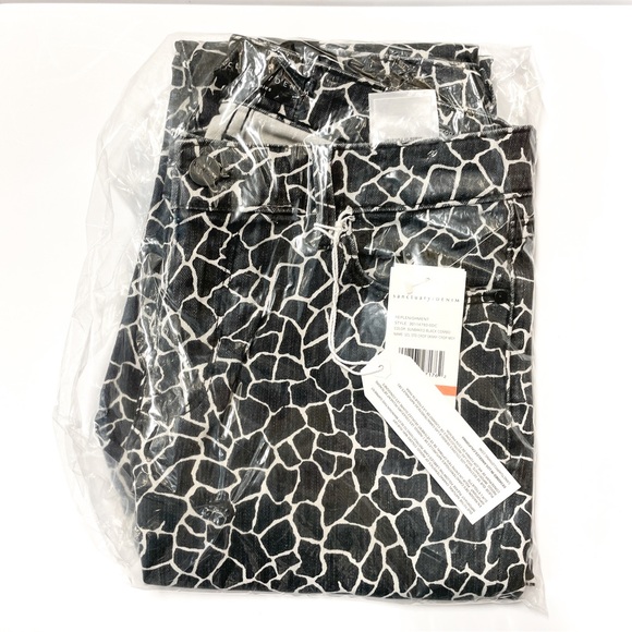 SANCTUARY Social Standard Skinny Crop - Sunbaked Black NWT - Picture 5 of 6